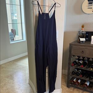 Automet Women's Navy Barrel Cut Jumpsuit size Med NWT
